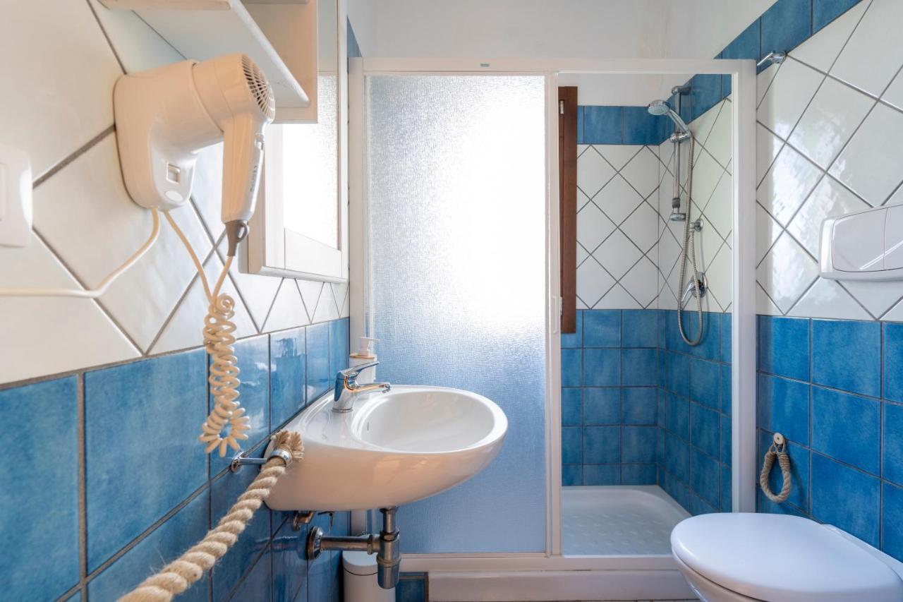 Bed and Breakfast Le Tre Sirene Porto Cesareo Exterior foto