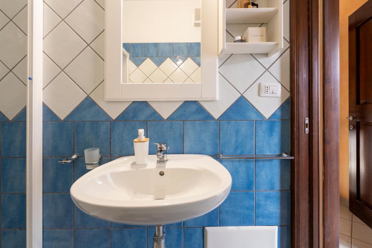 Bed and Breakfast Le Tre Sirene Porto Cesareo Exterior foto