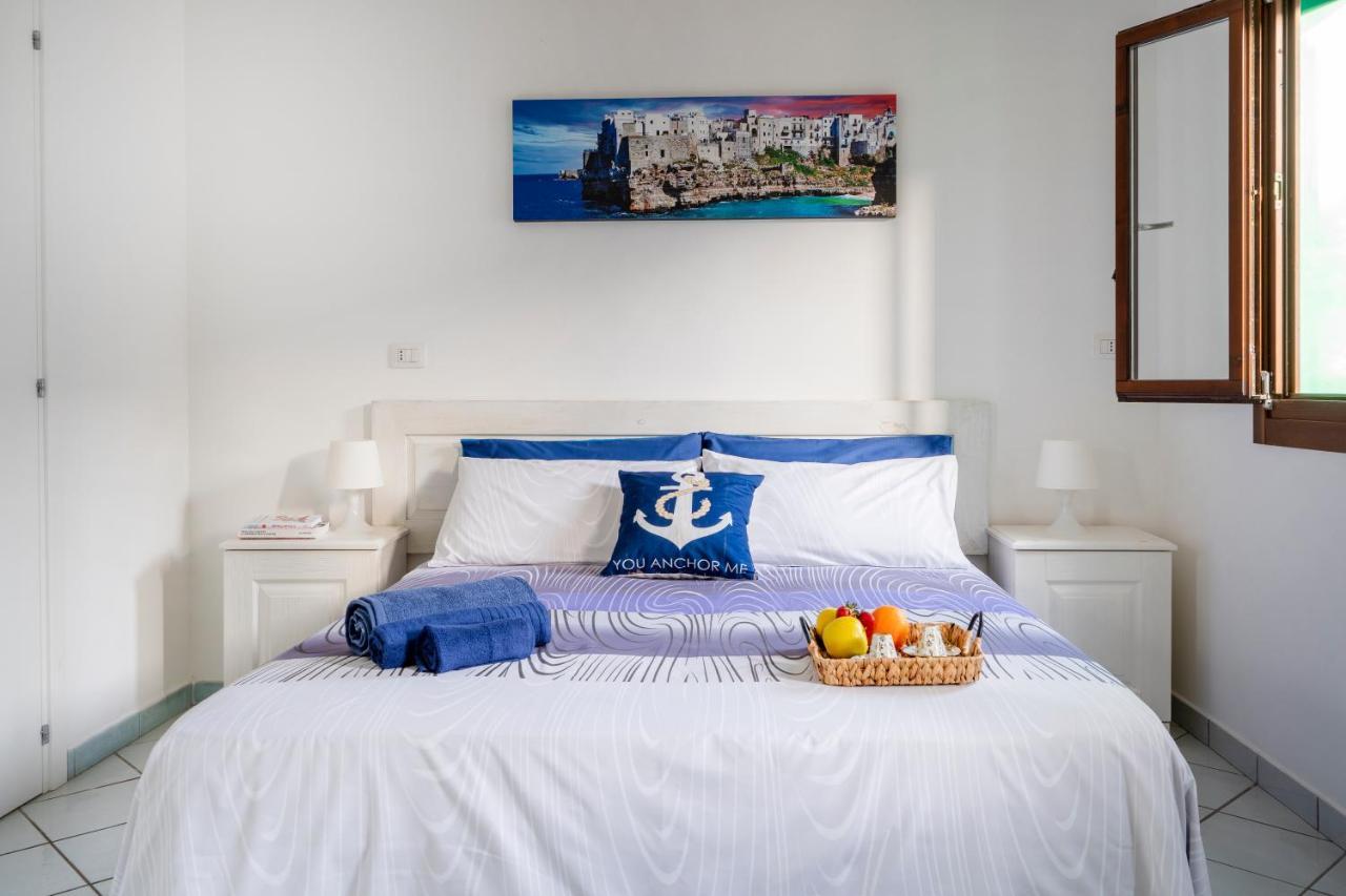 Bed and Breakfast Le Tre Sirene Porto Cesareo Exterior foto