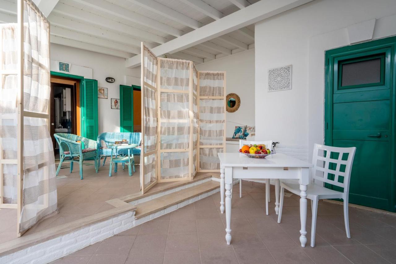 Bed and Breakfast Le Tre Sirene Porto Cesareo Exterior foto